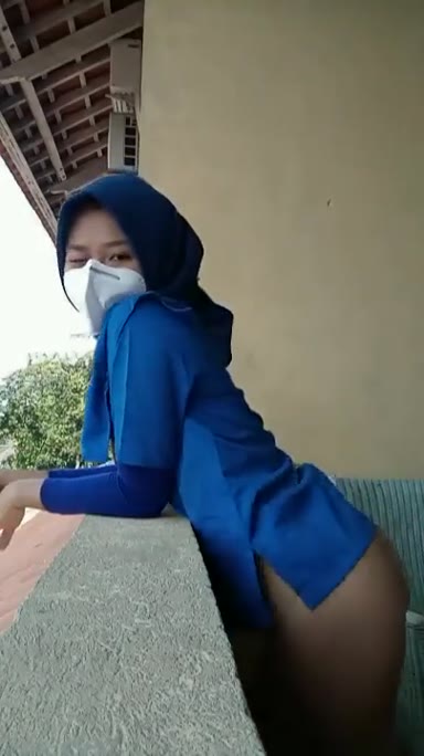 Background nonton video viral Indomaret Jilbab Viral Pengen Diewe